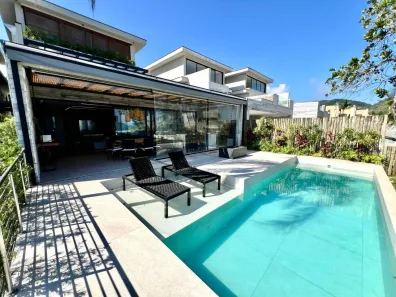 Casa de Condomínio com 4 Quartos à venda, 300m² no Bairro de Juquehy, São Sebastião