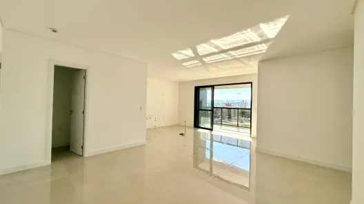Apartamento com 3 Quartos à venda, 118m² no Kobrasol, São José