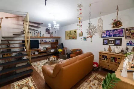 Casa com 3 Quartos à venda, 180m² no Vila Fachini, São Paulo