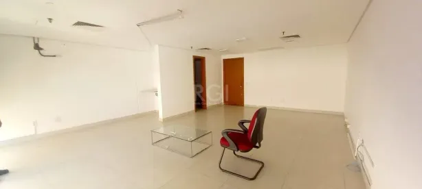 Sala Comercial para alugar, 47m² no Centro Histórico, Porto Alegre