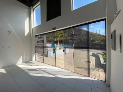 Ponto Comercial para alugar, 61m² no Manoel Honório, Juiz de Fora