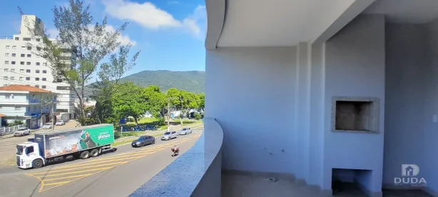 Apartamento com 3 Quartos para alugar, 120m² no Centro, Imbituba