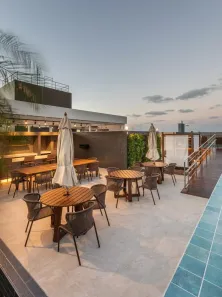 Apartamento com 2 Quartos para alugar, 65m² no Manaíra, João Pessoa