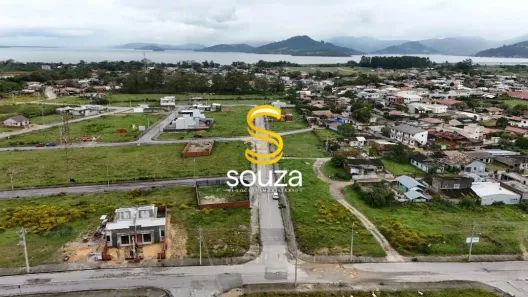 Lote/Terreno à venda, 300m² no Nova Brasília, Imbituba