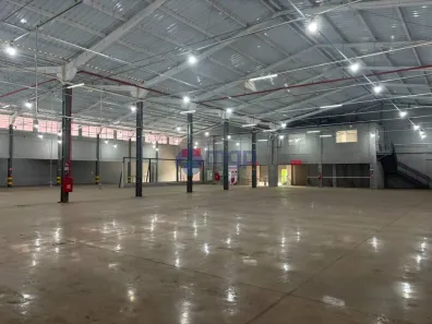 Galpão/Depósito/Armazém para alugar, 2400m² no Chácara do Solar I (Fazendinha), Santana de Parnaíba