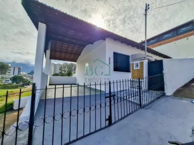 Casa com 3 Quartos para alugar, 117m² no Jardim Bela Vista, Poços de Caldas