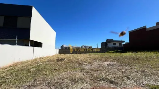 Lote/Terreno para alugar, 257m² no Gleba Simon Frazer, Londrina