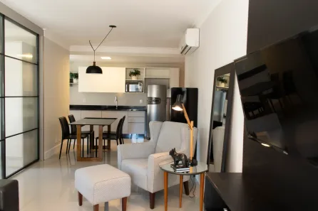 Apartamento com 1 Quarto para alugar, 70m² no Centro, Florianópolis