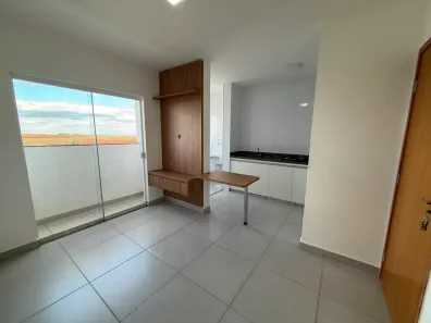 Apartamento com 2 Quartos para alugar, 48m² no Segismundo Pereira, Uberlândia