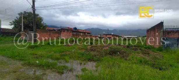 Lote/Terreno à venda, 200m² no Est dos Eucaliptos, Peruíbe