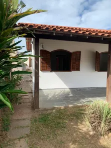 Casa com 3 Quartos para alugar, 135m² no Camboinhas, Niterói