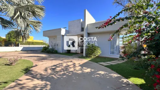 Casa de Condomínio com 3 Quartos para alugar, 400m² no Terras de Mont Serrat, Salto