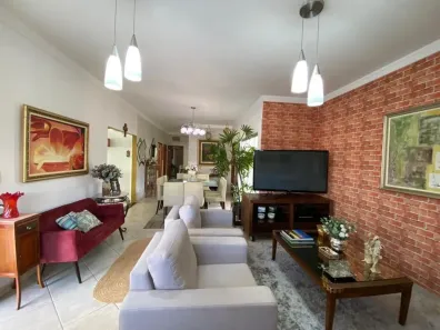 Casa de Condomínio com 3 Quartos à venda, 346m² no Jardim Inconfidência, Uberlândia