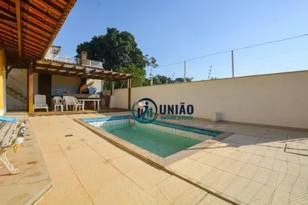 Casa de Condomínio com 3 Quartos à venda, 242m² no Badu, Niterói