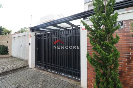 Sobrado com 3 Quartos à venda, 270m² no Boa Vista, Curitiba