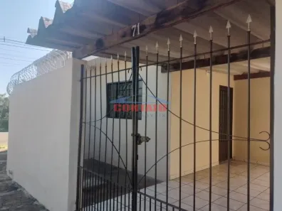 Casa com 2 Quartos para alugar, 70m² no Vila Brasília, São Carlos