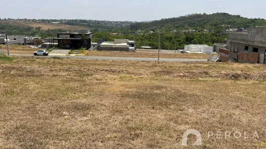 Lote/Terreno à venda, 300m² no Jardins Porto, Senador Canedo