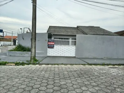 Casa com 2 Quartos para alugar, 240m² no Barra do Aririú, Palhoça