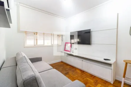 Apartamento com 2 Quartos à venda, 47m² no Menino Deus, Porto Alegre