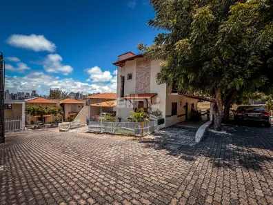 Casa de Condomínio com 3 Quartos à venda, 130m² no Vicente Pinzon, Fortaleza