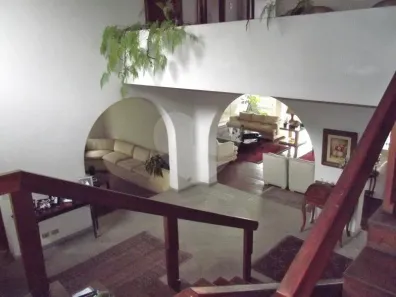 Sobrado com 5 Quartos para venda ou aluguel, 980m² no Jardim Leonor, São Paulo