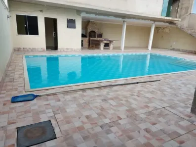 Casa com 6 Quartos à venda, 125m² no Fazendinha, Araruama