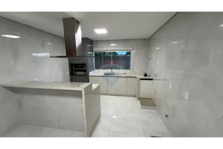 Casa de Condomínio com 6 Quartos à venda, 331m² no Região dos Lagos, Brasília