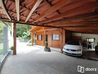 Casa com 4 Quartos à venda, 110m² no Cavalhada, Porto Alegre