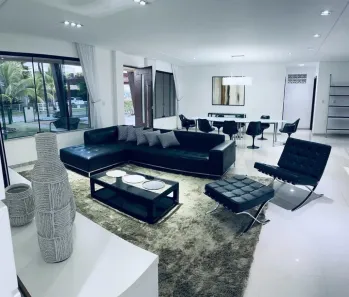 Casa de Condomínio com 5 Quartos para venda ou aluguel, 500m² no Busca Vida (Abrantes), Camaçari