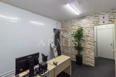 Sala Comercial para alugar, 209m² no República, São Paulo