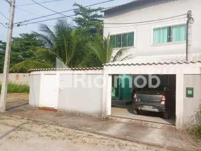 Casa de Condomínio com 3 Quartos à venda, 195m² no Vargem Grande, Rio de Janeiro