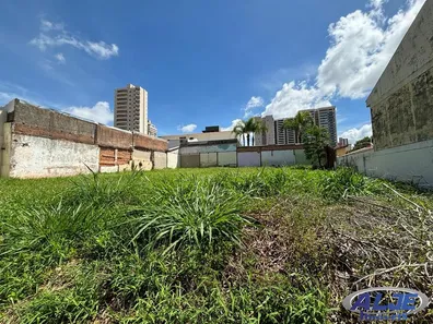 Lote/Terreno à venda, 322m² no Jardim Dirceu, Marília