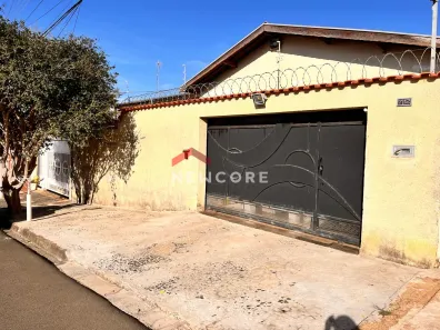 Sobrado com 4 Quartos à venda, 340m² no Vila Brasil, Santa Bárbara D'Oeste