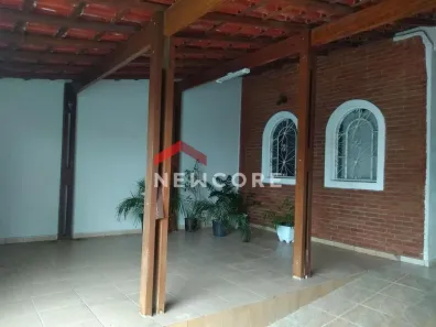 Sobrado com 5 Quartos à venda, 187m² no Conjunto Residencial Trinta e Um de Março, São José dos Campos