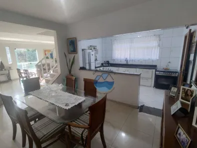 Casa com 3 Quartos à venda, 200m² no Estuário, Santos