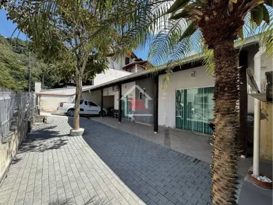 Casa com 3 Quartos à venda, 128m² no Velha Central, Blumenau