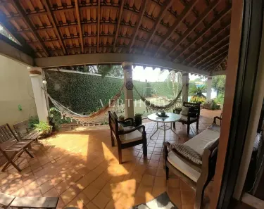 Casa com 3 Quartos à venda, 301m² no Tucano, Londrina