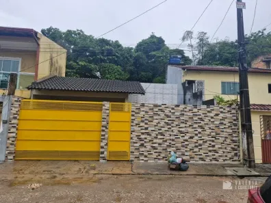 Casa de Condomínio com 3 Quartos à venda, 200m² no Águas Brancas, Ananindeua
