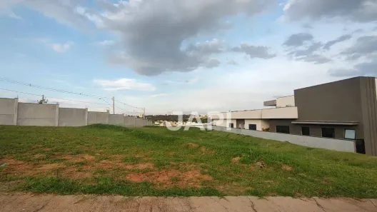 Lote/Terreno à venda, 600m² no Jardim das Samambaias, Jundiaí