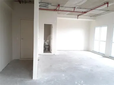 Sala Comercial à venda, 73m² no Centro, Osasco