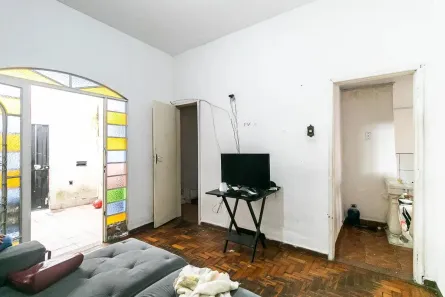 Casa com 2 Quartos à venda, 450m² no Arvoredo 2ª Seção, Contagem