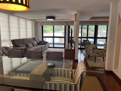 Apartamento com 4 Quartos à venda, 420m² no Centro, Petrópolis
