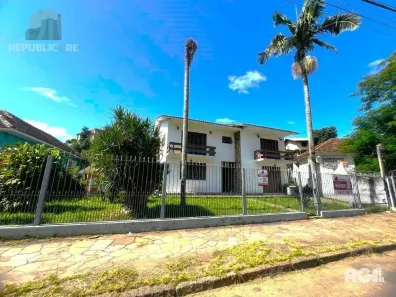 Casa com 4 Quartos à venda, 743m² no Jardim Carvalho, Porto Alegre