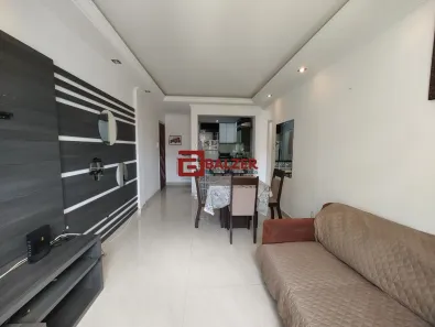 Apartamento com 2 Quartos à venda, 57m² no Centro, Florianópolis