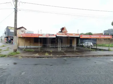 Ponto Comercial para alugar, 100m² no Centro, Uberlândia