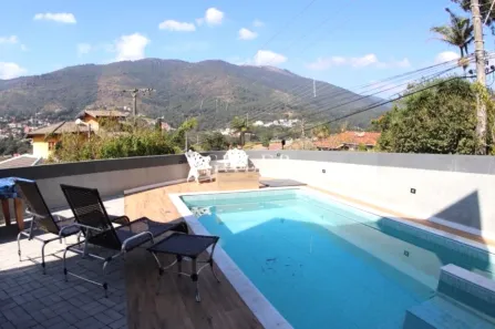 Casa com 3 Quartos à venda, 250m² no Ribeirão dos Porcos, Atibaia
