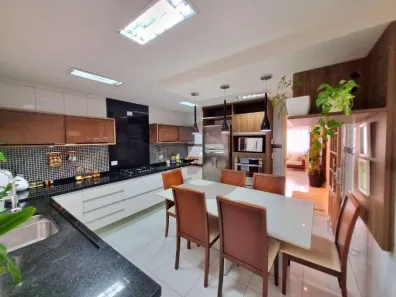 Sobrado com 2 Quartos à venda, 125m² no Parque Ipê, São Paulo