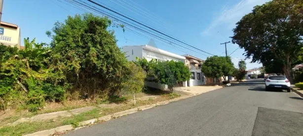Lote/Terreno à venda, 390m² no Parque São Quirino, Campinas
