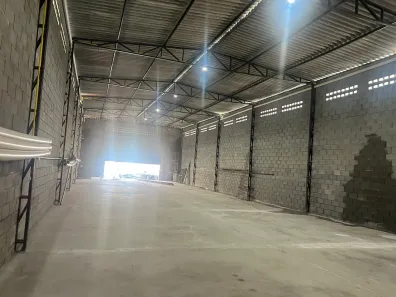 Galpão/Depósito/Armazém para alugar, 385m² no Centro, Maceió
