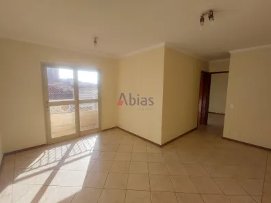 Apartamento com 3 Quartos para alugar, 70m² no Centro, São Carlos